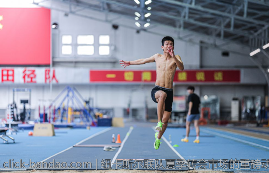纽卡斯尔联队夏季转会市场的重磅动作分析