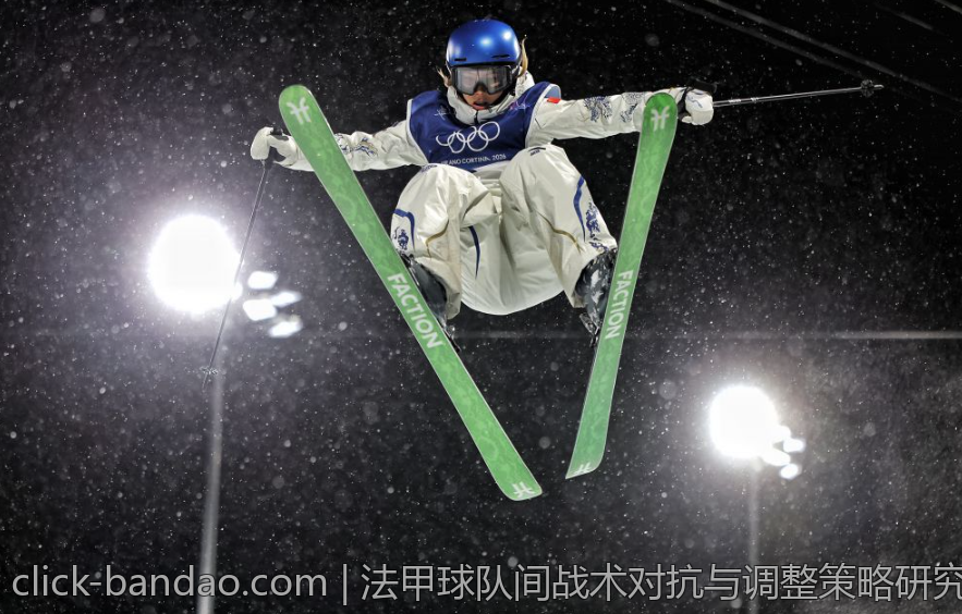 法甲球队间战术对抗与调整策略研究